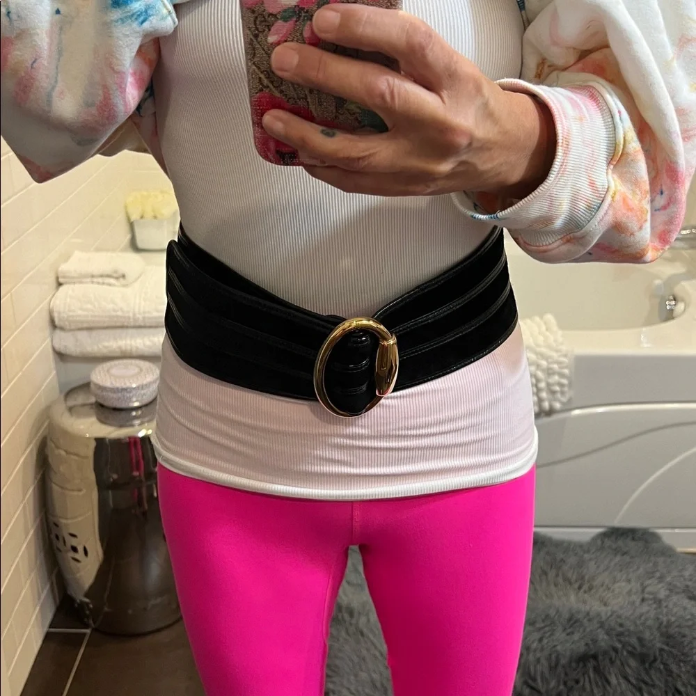 Vintage Gucci Black Belt
